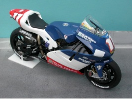 mtk12-005 ducati gp3 d antin mid 2004-1