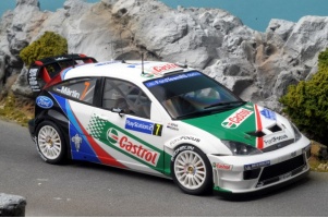 tk24-270 ford focus wrc rs04 martin 1er tour de corse 2004-3