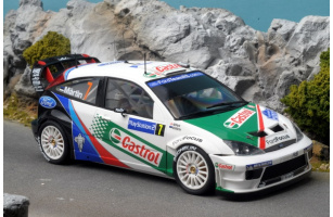 tk24-270 ford focus wrc rs04 martin 1er tour de corse 2004-3