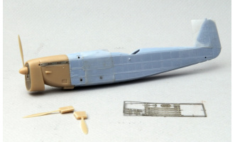 rf72029 anf des mureaux 115 capot 02
