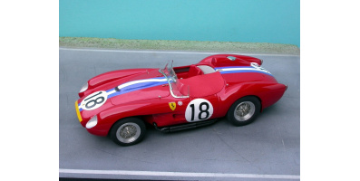 24-17 ferrari 250tr 0666 lm58 n18-6
