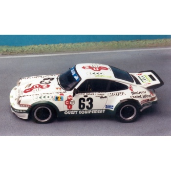 032e