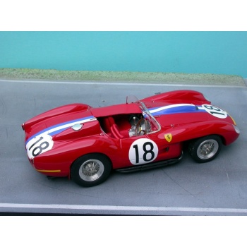 24-17 ferrari 250tr 0666 lm58 n18-8