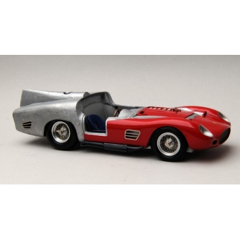 24-32 ferrari 250tr60-61 proto modena tests 01