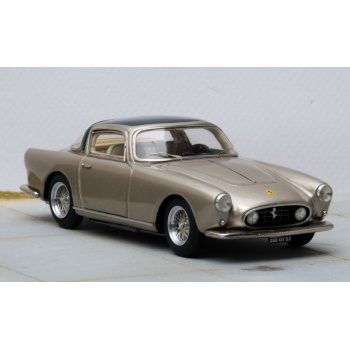 43-13 ferrari 250gt ellena 1957 01