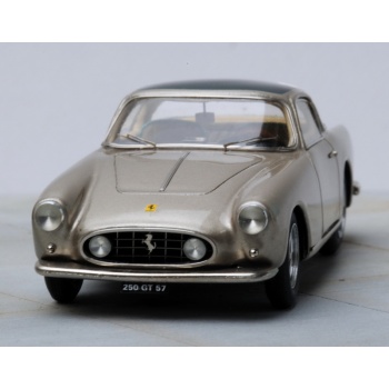 43-13 ferrari 250gt ellena 1957 06