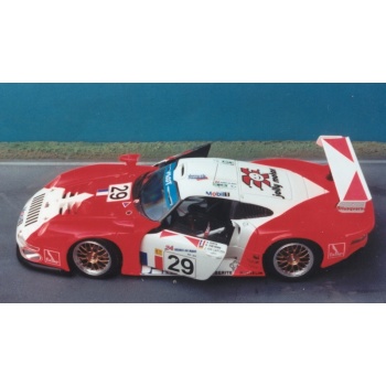 dec05 porsche911 gt1 jmb lm97-10