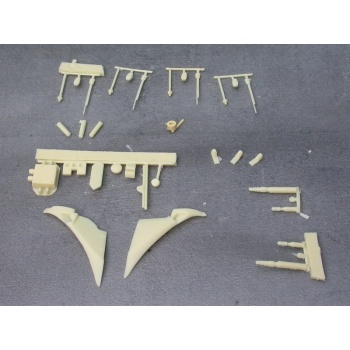 mtk12-002 yamaha m1 2004 pieces resine