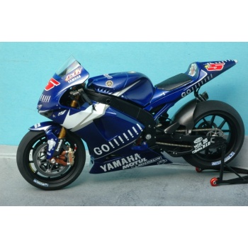 mtk12-015 yamaha m1 2005 edwards-2