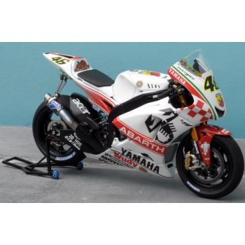 mtk12-035 yamaha yzr m1 abarth philip island 2007-3